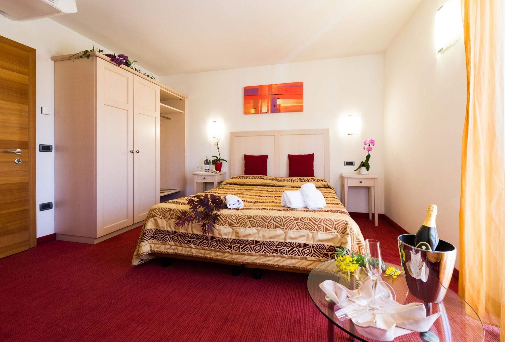 Nature Bio Hotel Elite Levico Terme Exterior photo