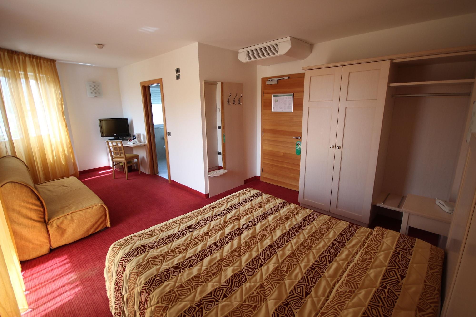 Nature Bio Hotel Elite Levico Terme Exterior photo